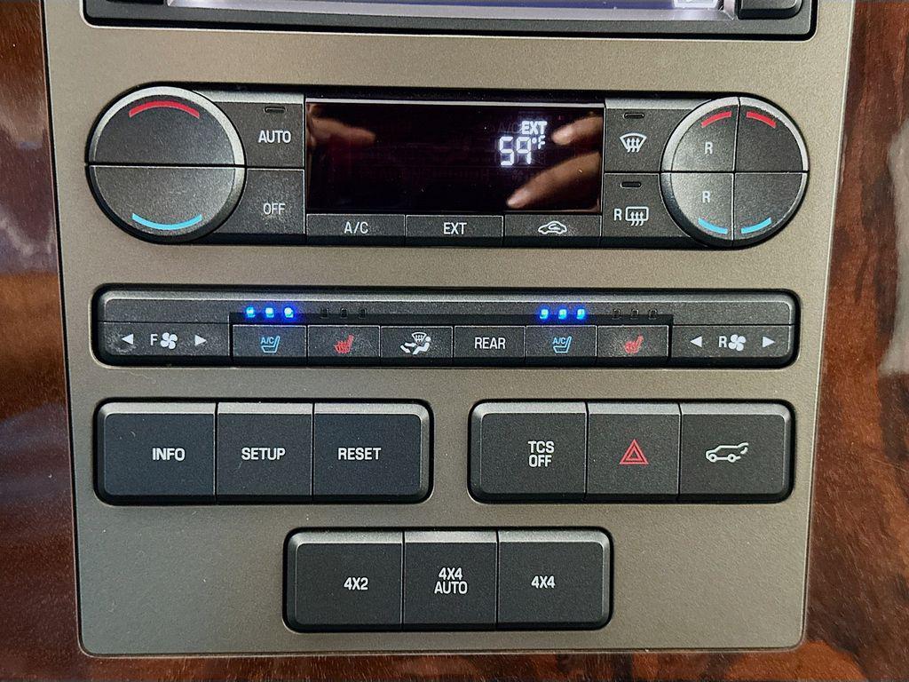 used 2012 Lincoln Navigator car, priced at $9,998