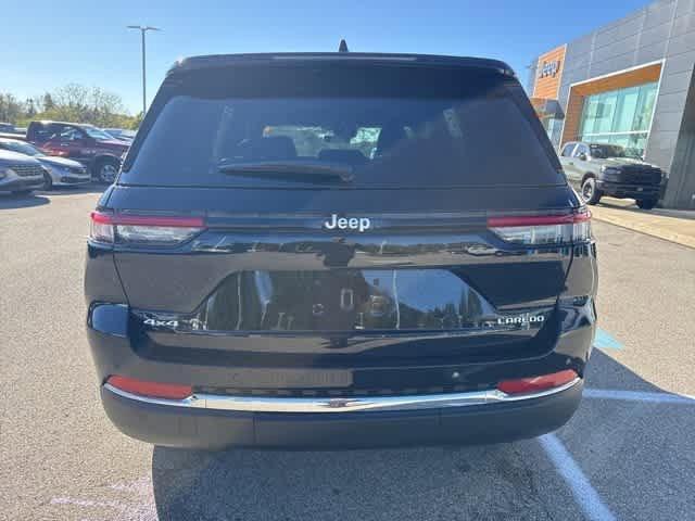 new 2025 Jeep Grand Cherokee car, priced at $39,385