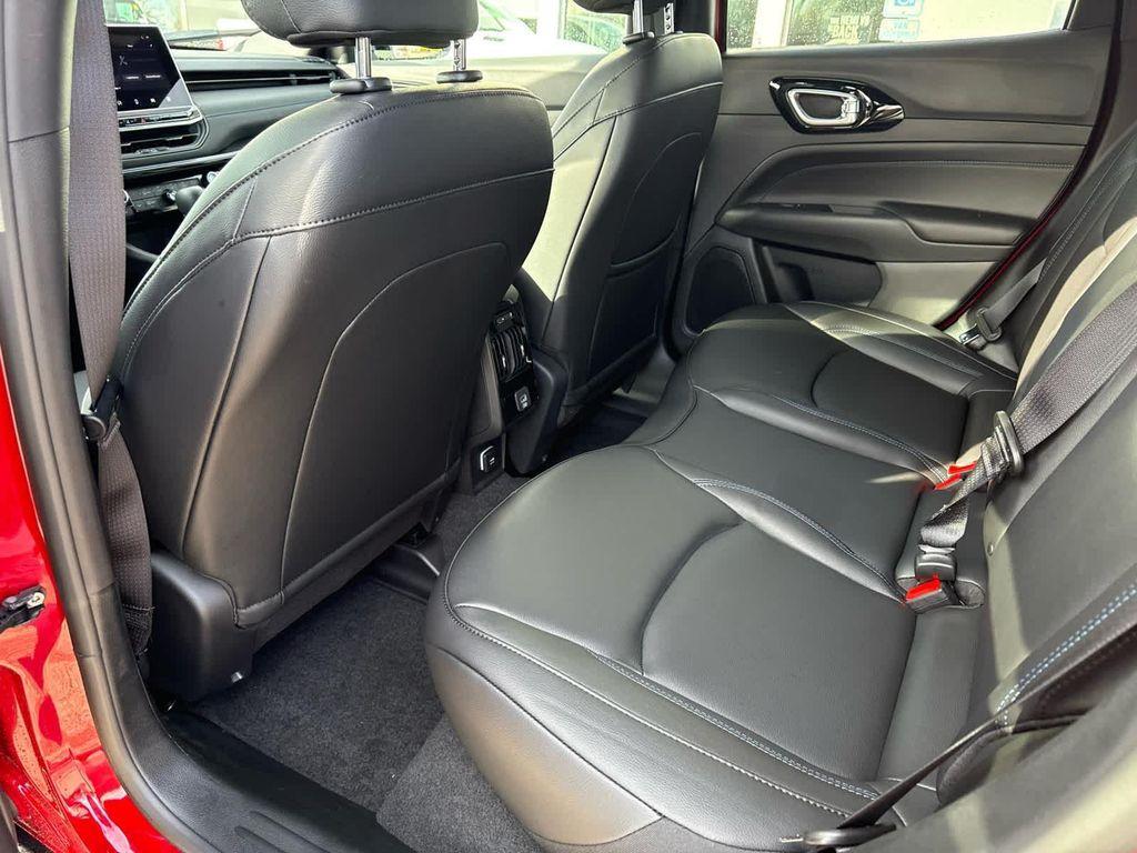 new 2026 Jeep Compass car, priced at $36,039