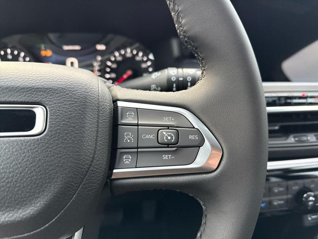 new 2026 Jeep Compass car, priced at $35,069