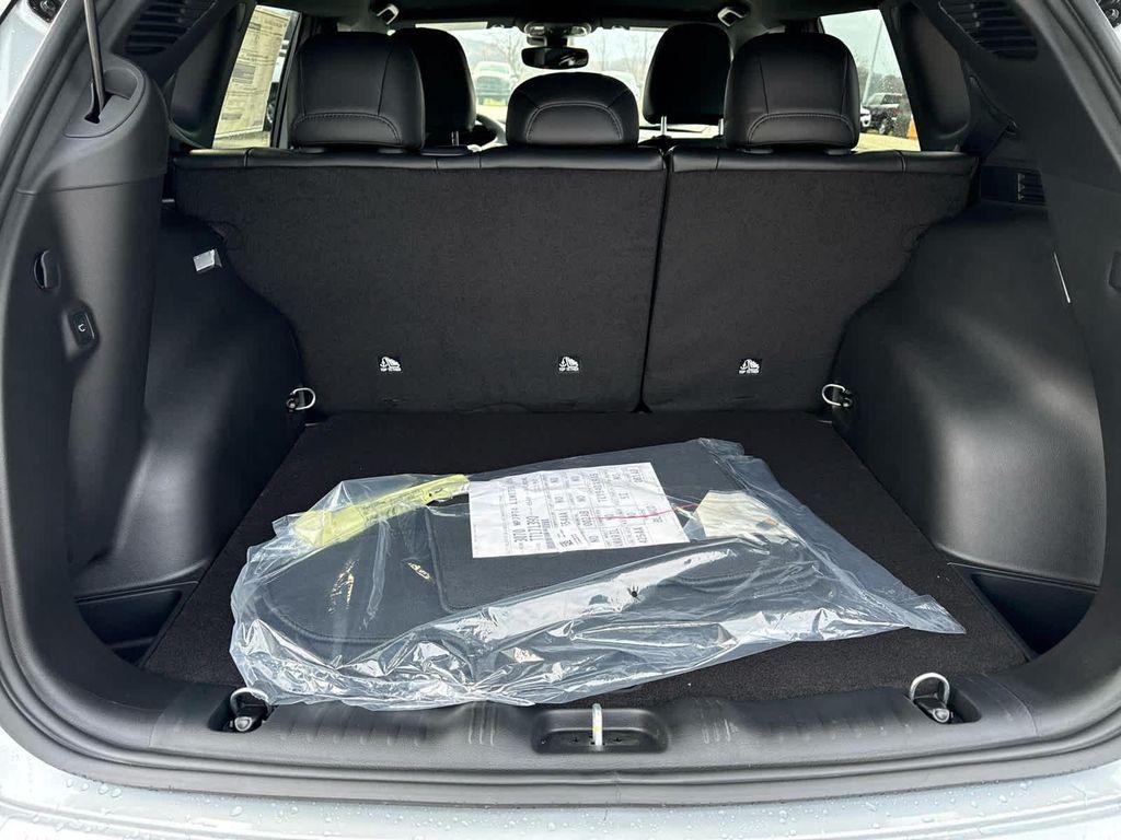 new 2026 Jeep Compass car, priced at $35,069