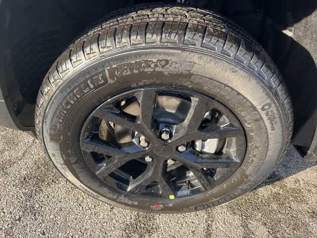 new 2025 Jeep Grand Cherokee car, priced at $43,508