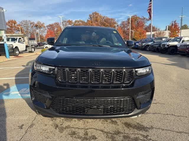 new 2025 Jeep Grand Cherokee car, priced at $43,508