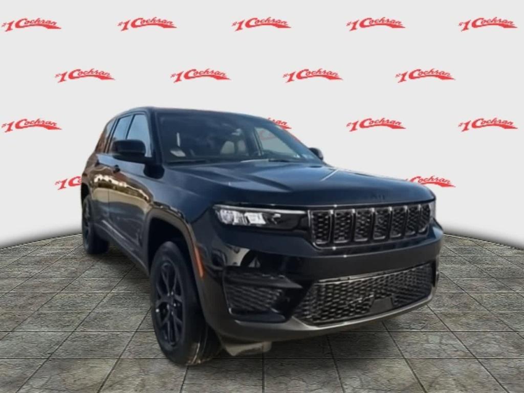 new 2025 Jeep Grand Cherokee car, priced at $43,508