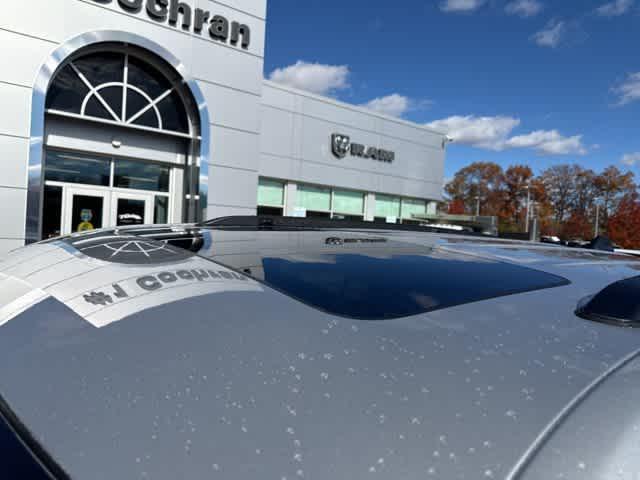 new 2025 Jeep Grand Cherokee car, priced at $42,683