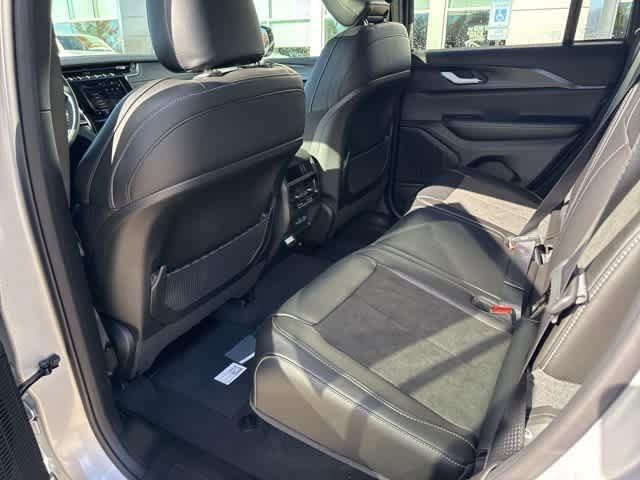 new 2025 Jeep Grand Cherokee car, priced at $43,508