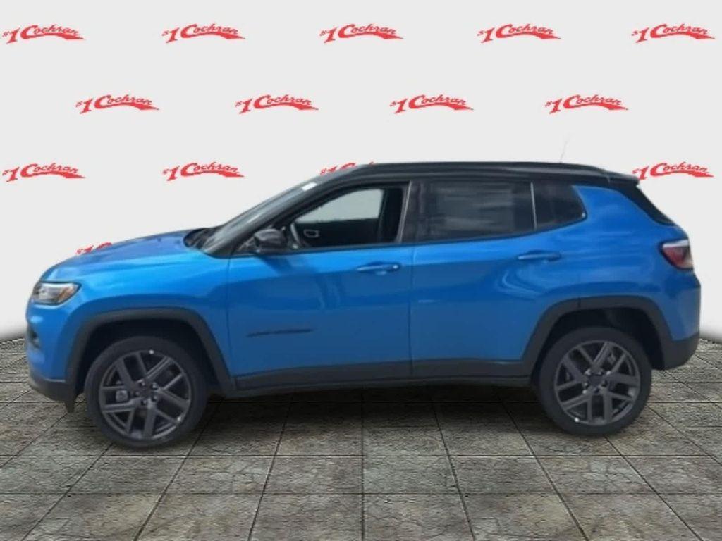 new 2025 Jeep Compass car, priced at $33,945