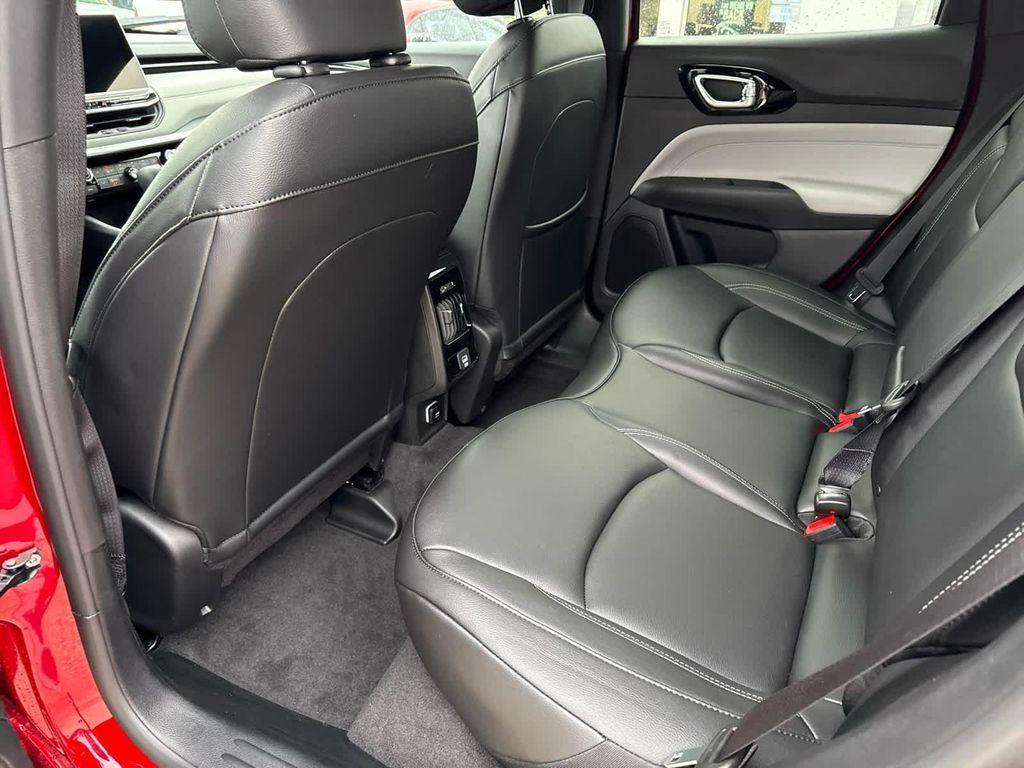 new 2026 Jeep Compass car, priced at $32,398