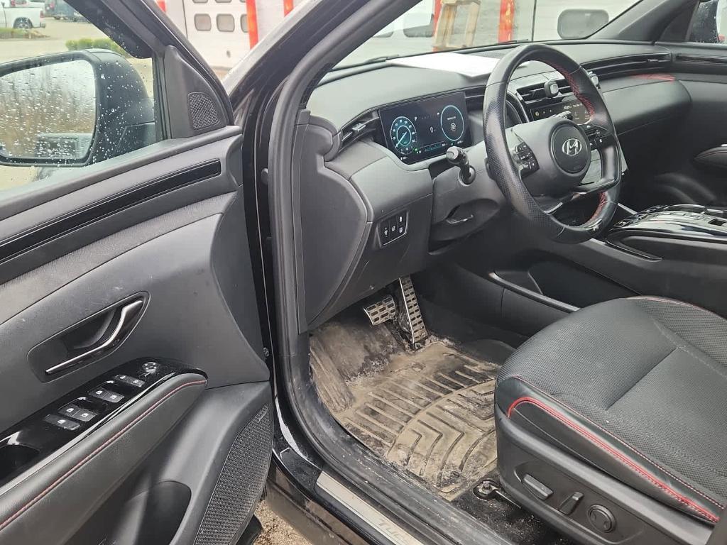 used 2024 Hyundai TUCSON Hybrid car, priced at $21,998