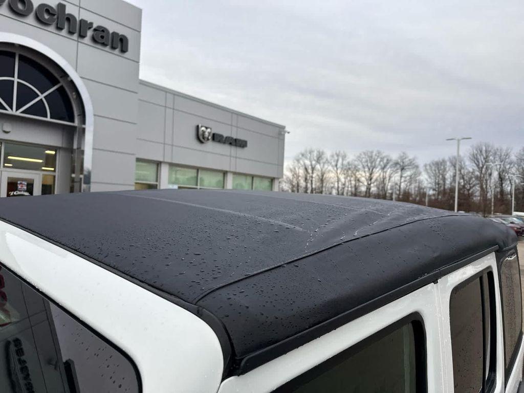 new 2026 Jeep Wrangler car, priced at $43,212