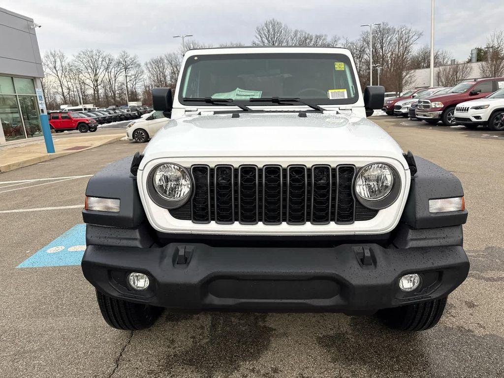 new 2026 Jeep Wrangler car, priced at $43,212