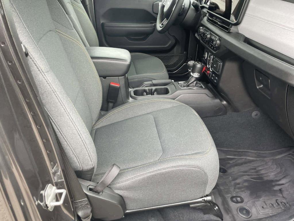 used 2024 Jeep Gladiator car, priced at $37,988
