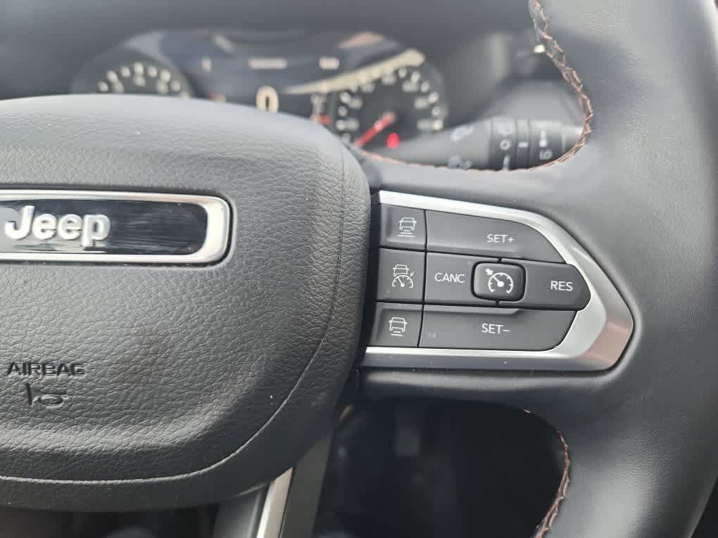 used 2022 Jeep Compass car, priced at $24,998