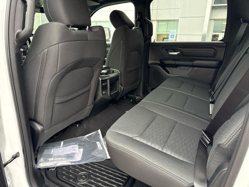 new 2025 Ram 1500 car, priced at $45,284