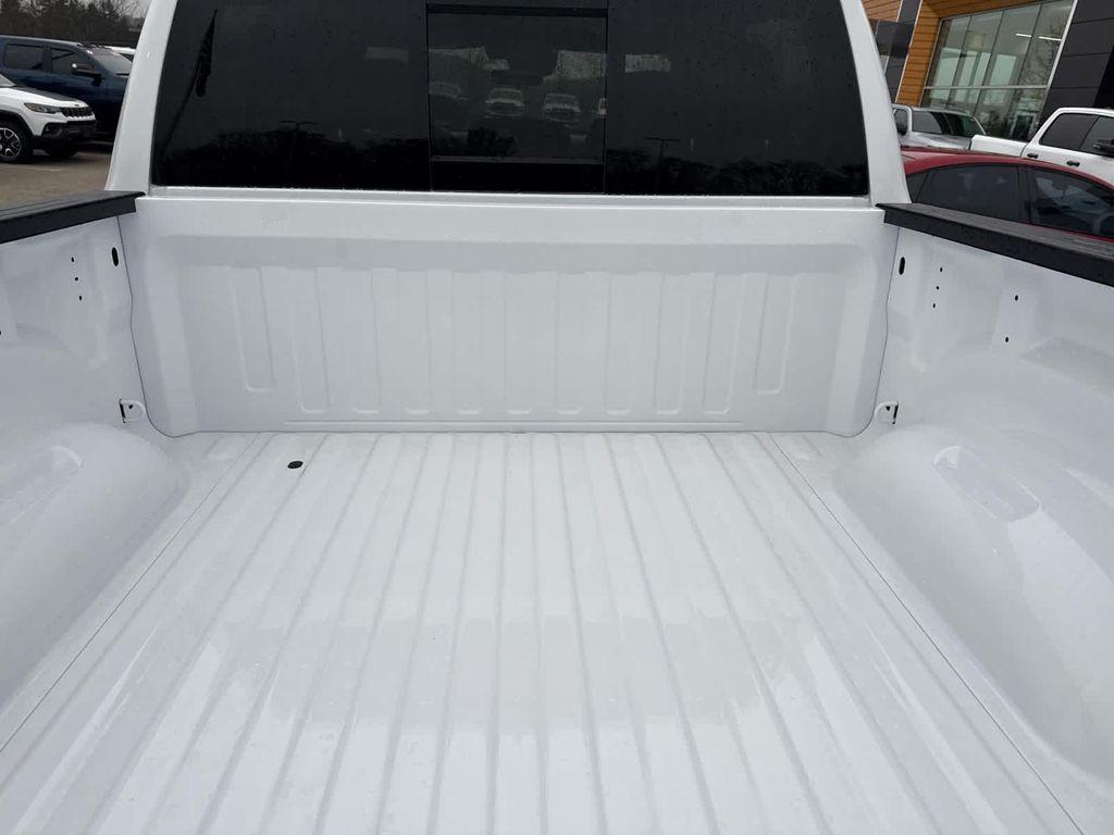 new 2025 Ram 1500 car, priced at $45,284