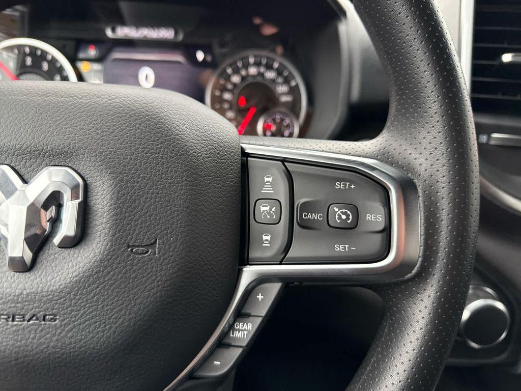 new 2025 Ram 1500 car, priced at $45,284
