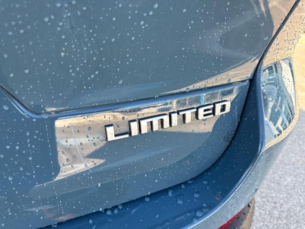 new 2026 Jeep Grand Cherokee L car, priced at $52,677