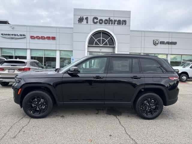 new 2025 Jeep Grand Cherokee car, priced at $43,508