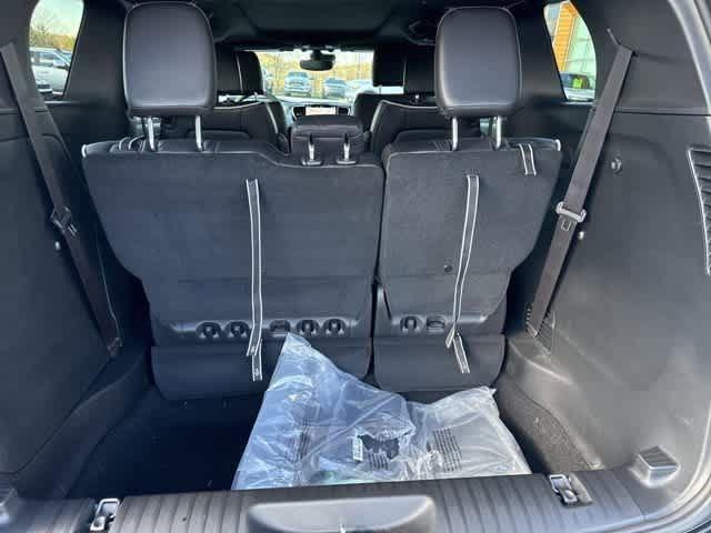 new 2026 Chrysler Pacifica car, priced at $56,231