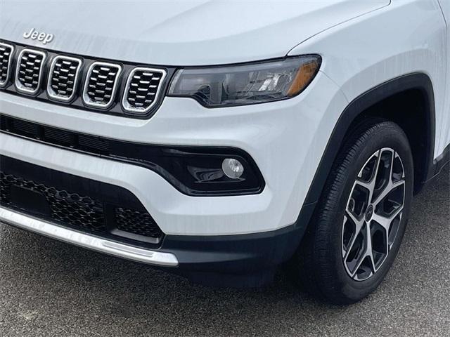 used 2025 Jeep Compass car, priced at $27,498