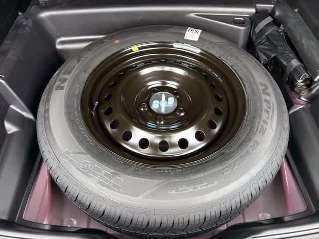 new 2025 Jeep Grand Cherokee car, priced at $41,652