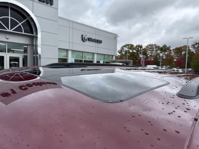 new 2025 Jeep Grand Cherokee car, priced at $41,652