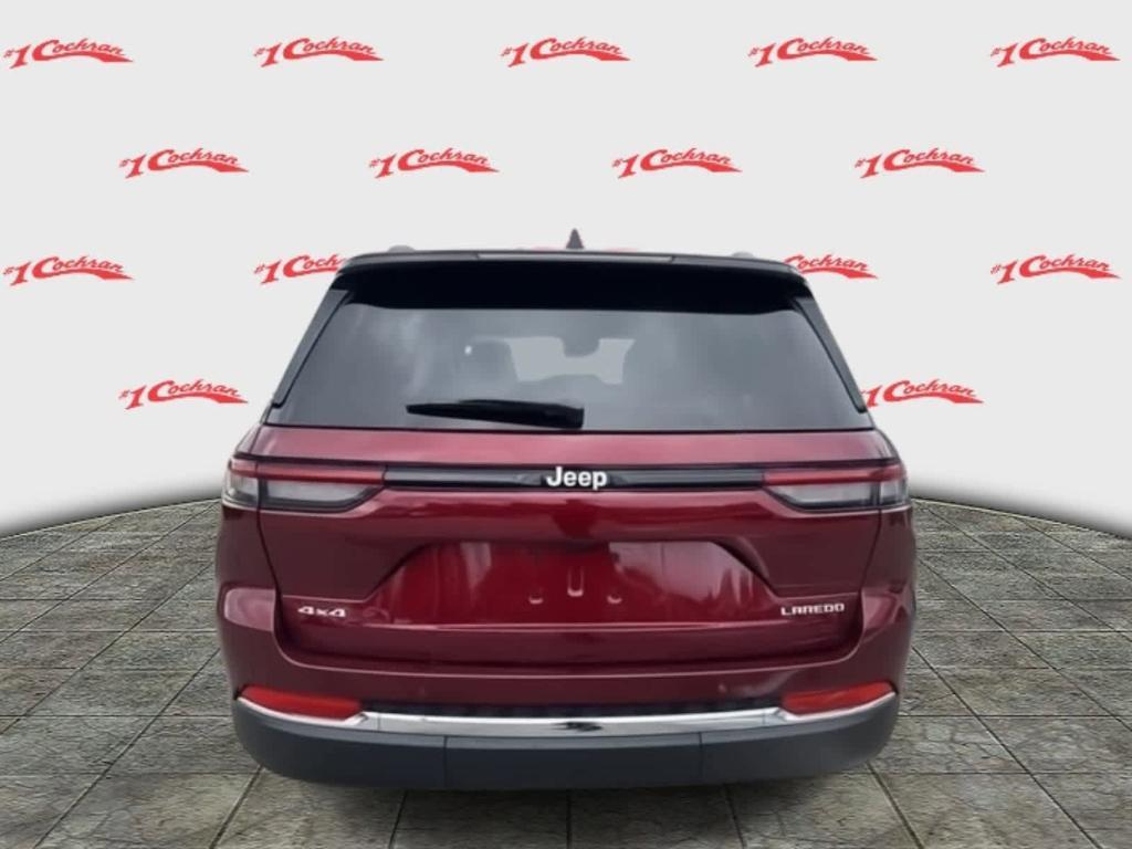 new 2025 Jeep Grand Cherokee car, priced at $41,652