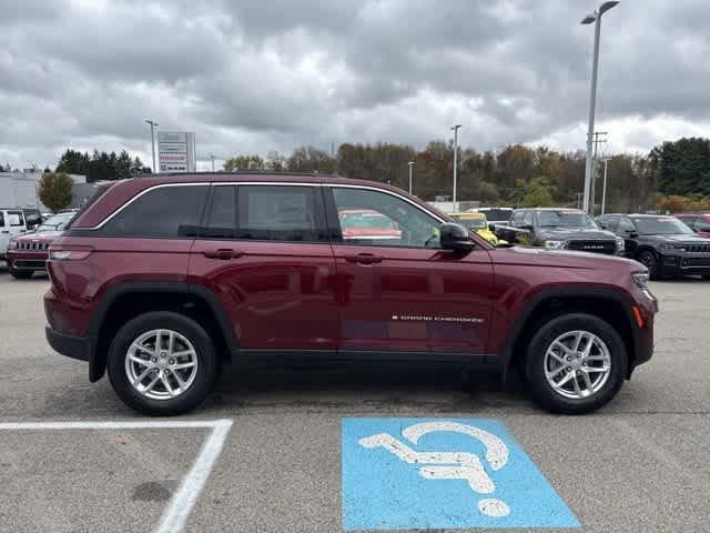 new 2025 Jeep Grand Cherokee car, priced at $41,652