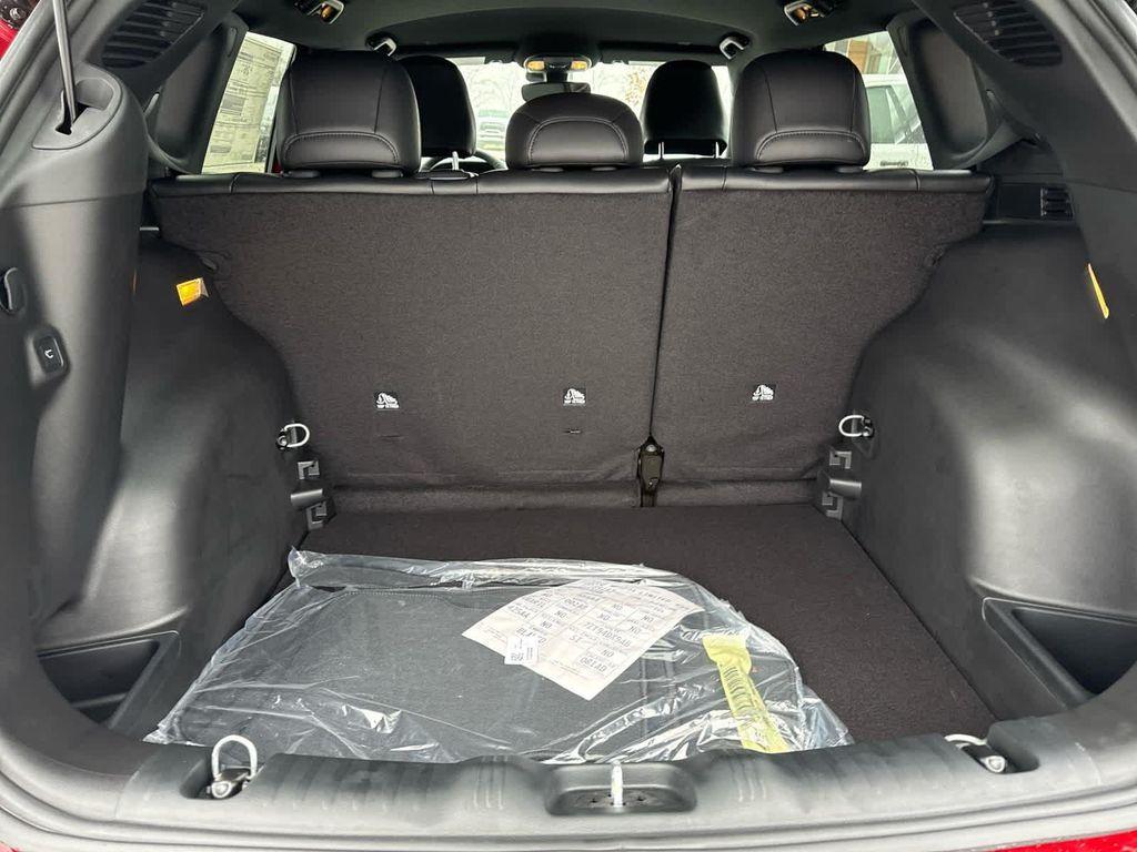 new 2026 Jeep Compass car, priced at $32,398