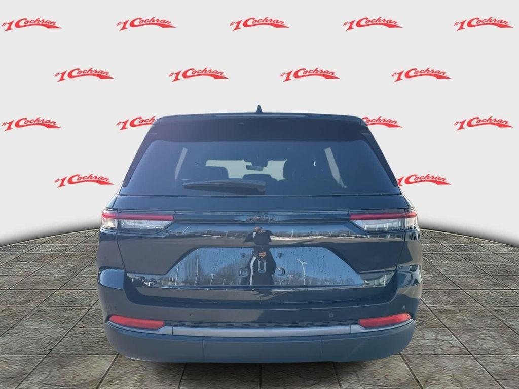 new 2026 Jeep Grand Cherokee car, priced at $49,520