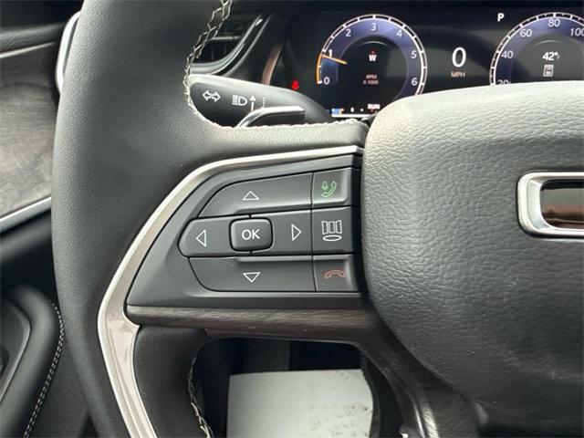 new 2026 Jeep Grand Cherokee car, priced at $47,399