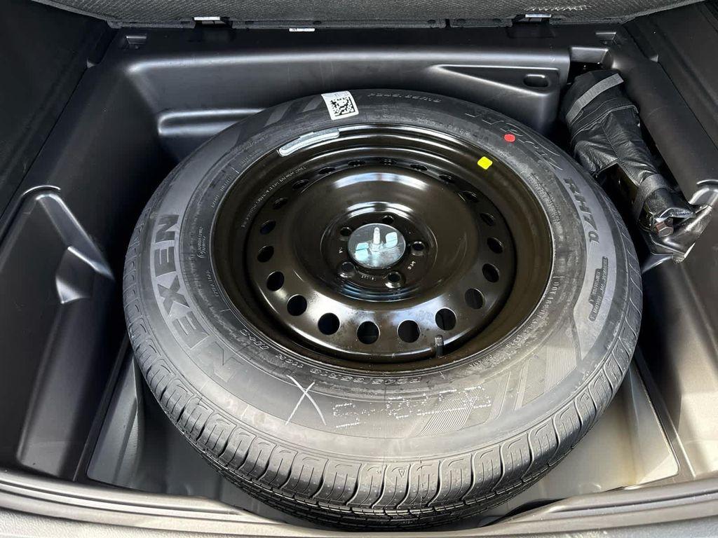 new 2026 Jeep Grand Cherokee car, priced at $51,295