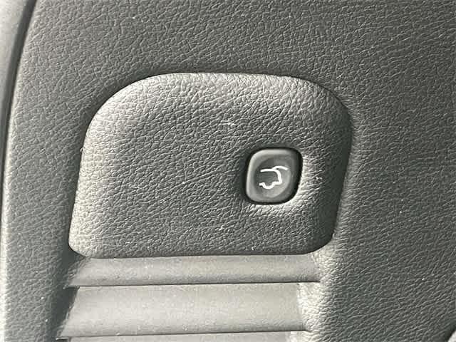 used 2021 Jeep Grand Cherokee car, priced at $24,998