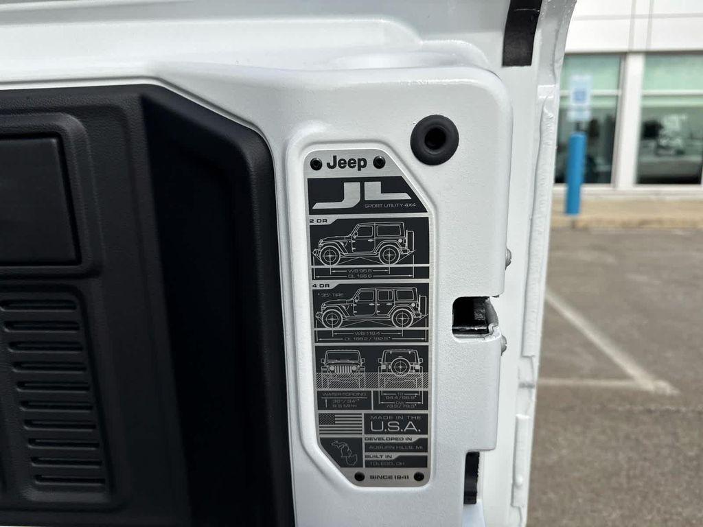 new 2026 Jeep Wrangler car, priced at $46,389