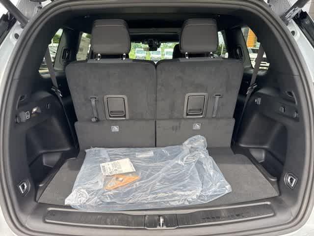 new 2025 Jeep Grand Cherokee L car, priced at $41,089