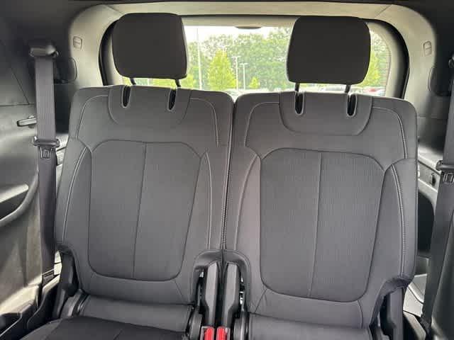 new 2025 Jeep Grand Cherokee L car, priced at $41,089