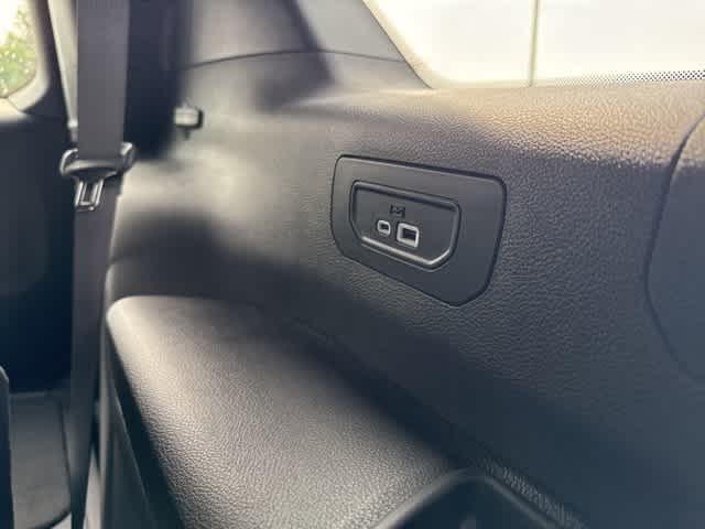 new 2025 Jeep Grand Cherokee L car, priced at $41,089