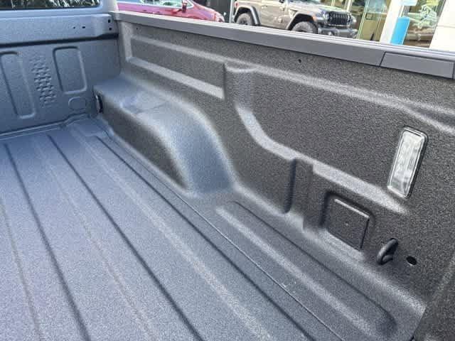 new 2025 Jeep Gladiator car, priced at $45,997