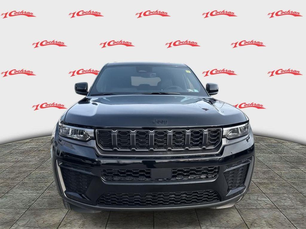 new 2026 Jeep Grand Cherokee car, priced at $47,399