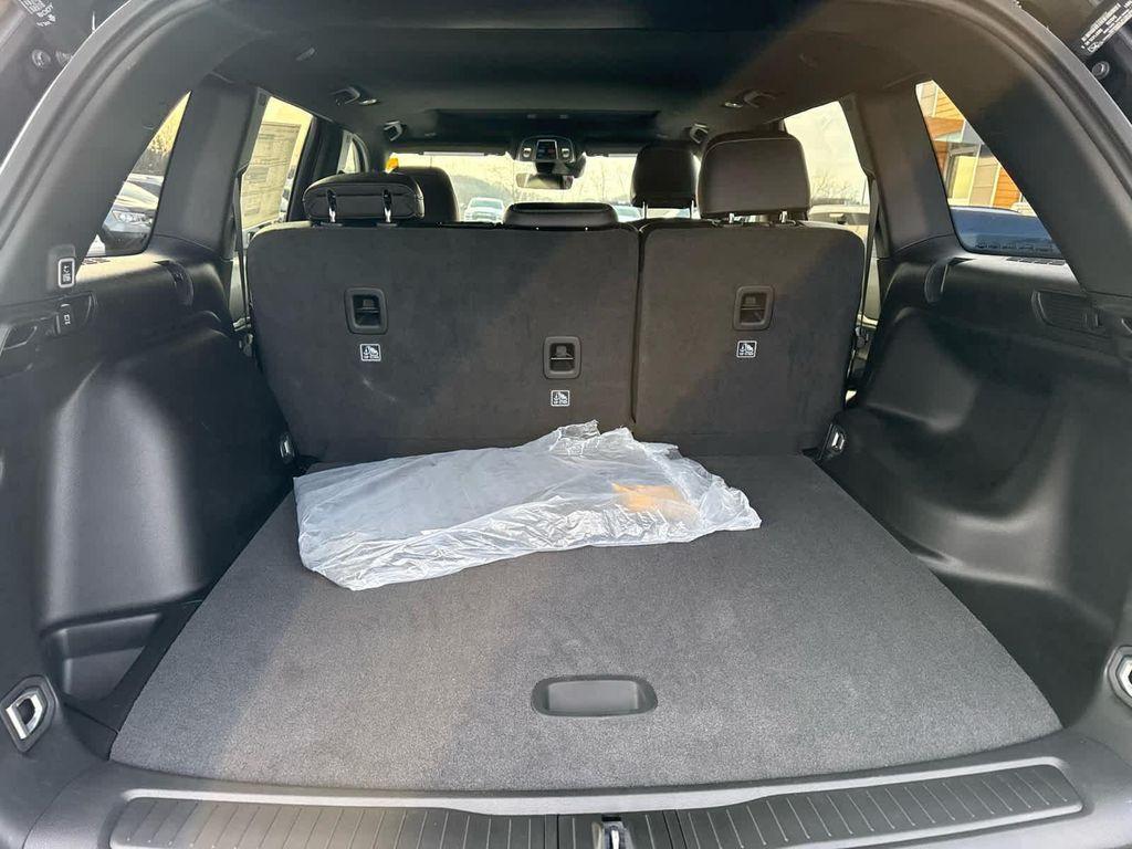 new 2026 Jeep Grand Cherokee car, priced at $47,399