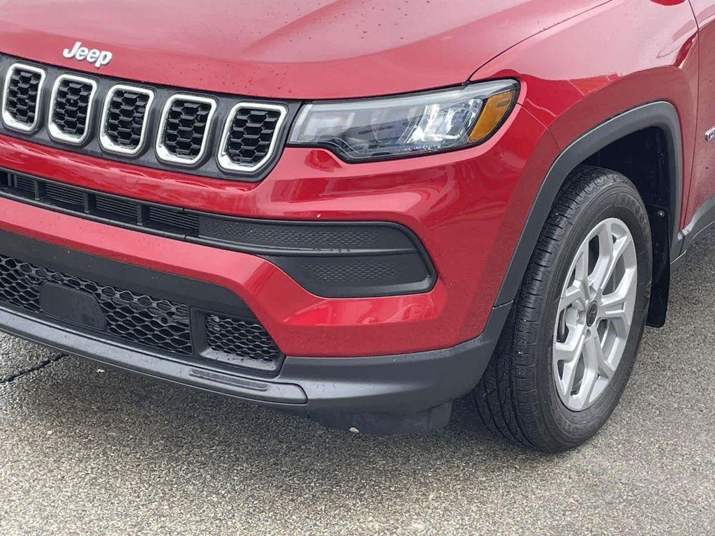 used 2025 Jeep Compass car, priced at $23,998