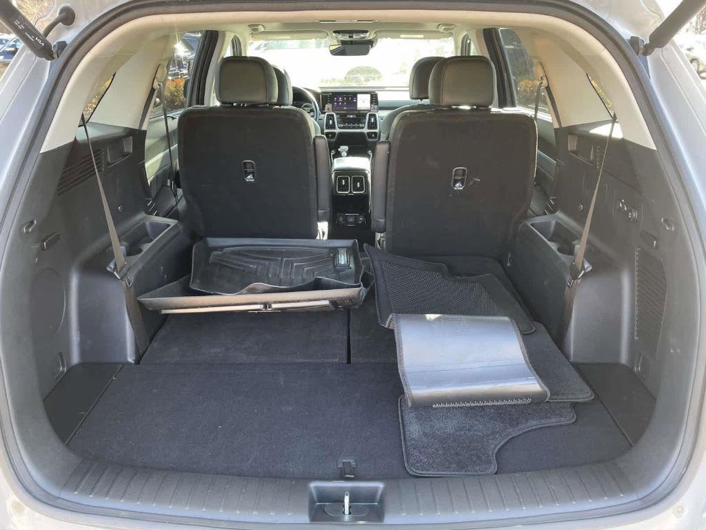 used 2023 Kia Sorento car, priced at $30,488