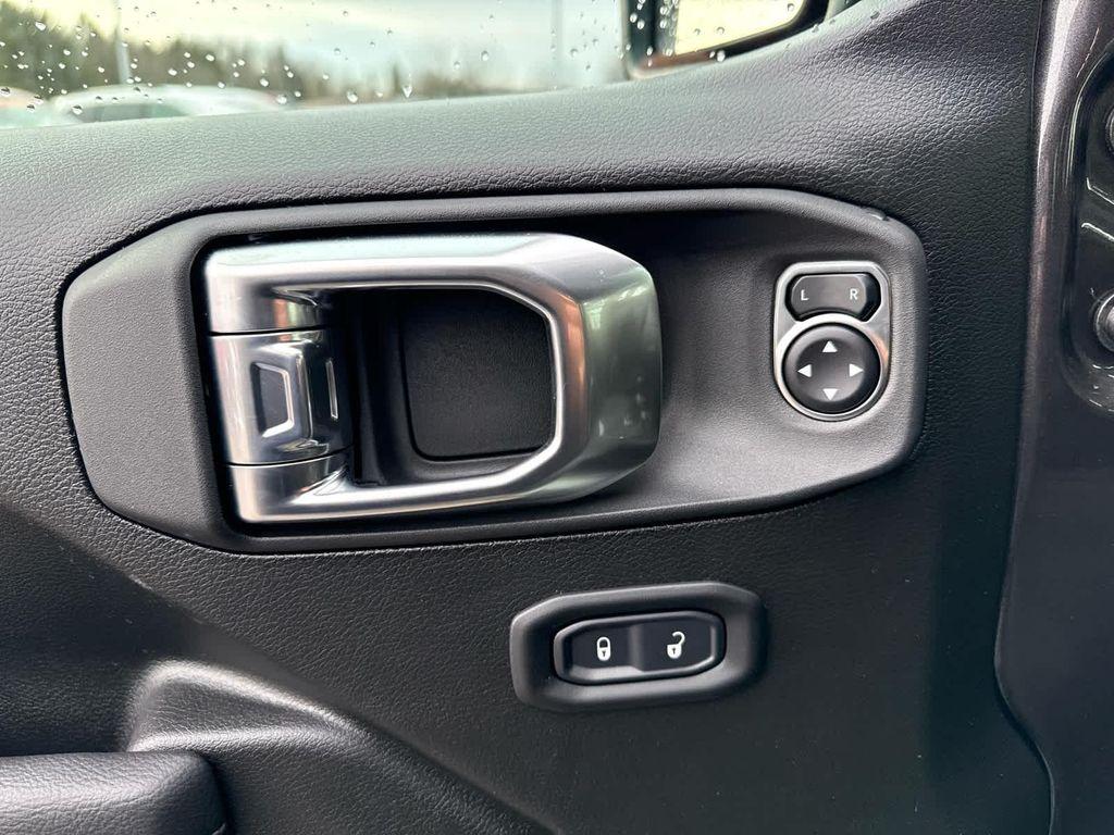 new 2026 Jeep Wrangler car, priced at $51,666