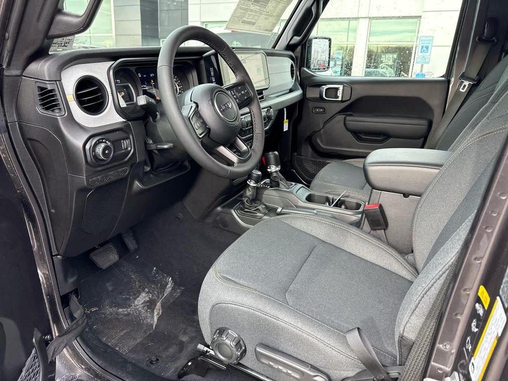 new 2026 Jeep Wrangler car, priced at $51,666