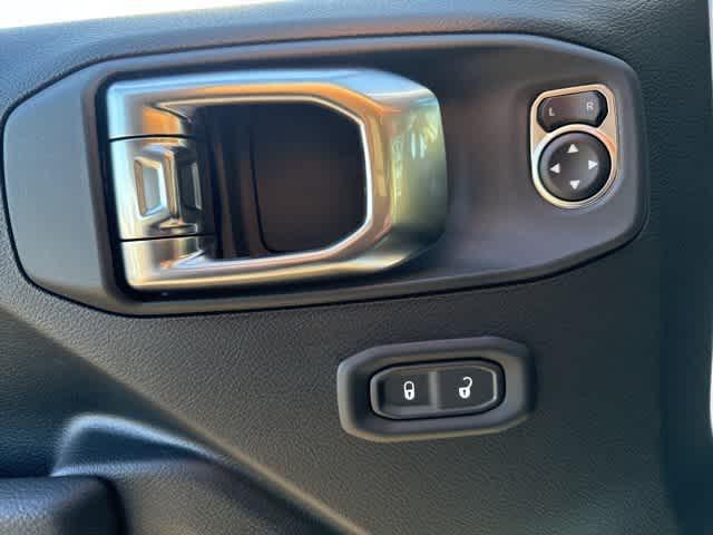 new 2026 Jeep Wrangler car, priced at $50,162