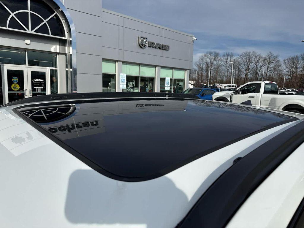 new 2026 Jeep Compass car, priced at $36,370