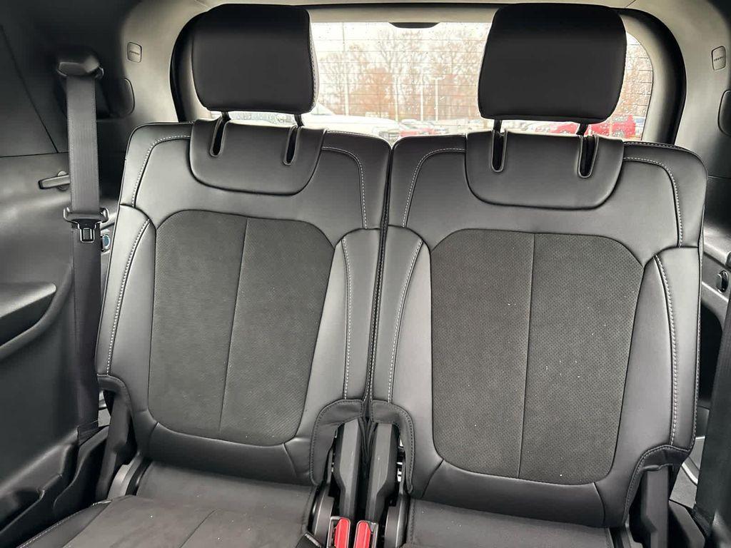 new 2025 Jeep Grand Cherokee L car, priced at $44,333