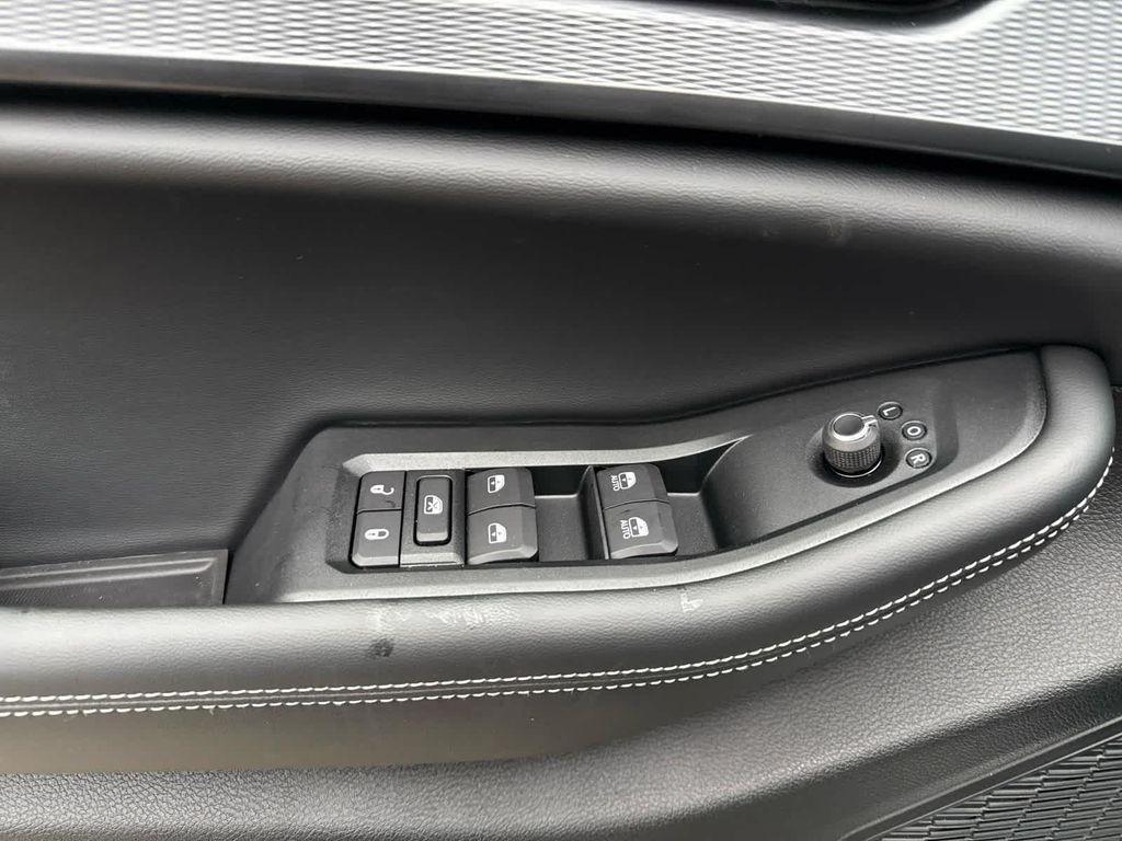 new 2025 Jeep Grand Cherokee L car, priced at $44,333