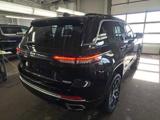used 2024 Jeep Grand Cherokee car, priced at $50,998