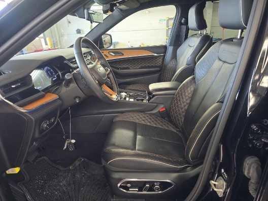 used 2024 Jeep Grand Cherokee car, priced at $50,998